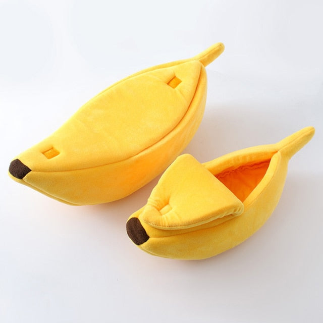 CleverCat Banana Bed