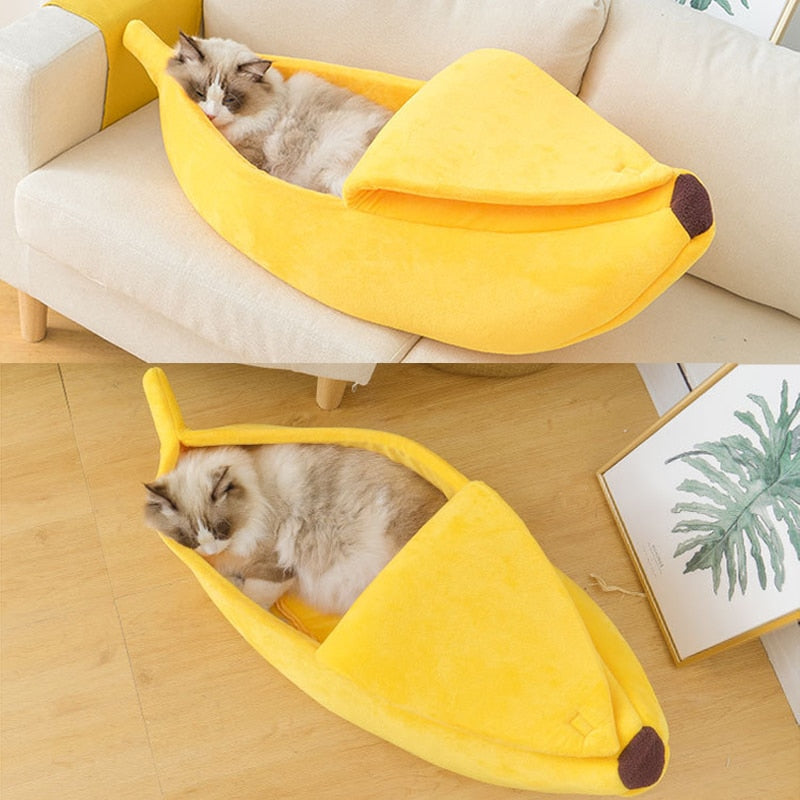 CleverCat Banana Bed