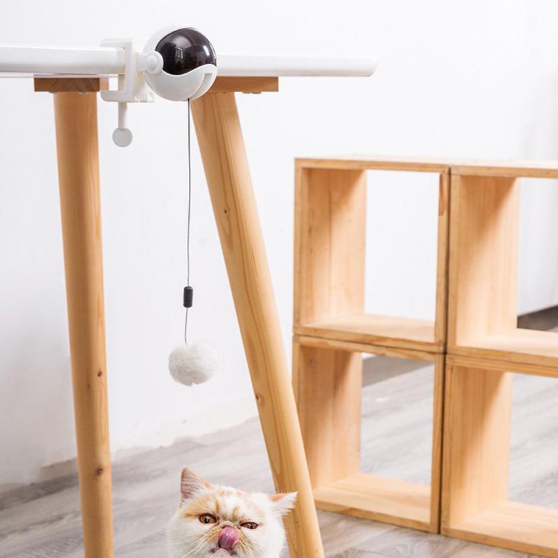CleverCat Automatic Lifting Motion Toy