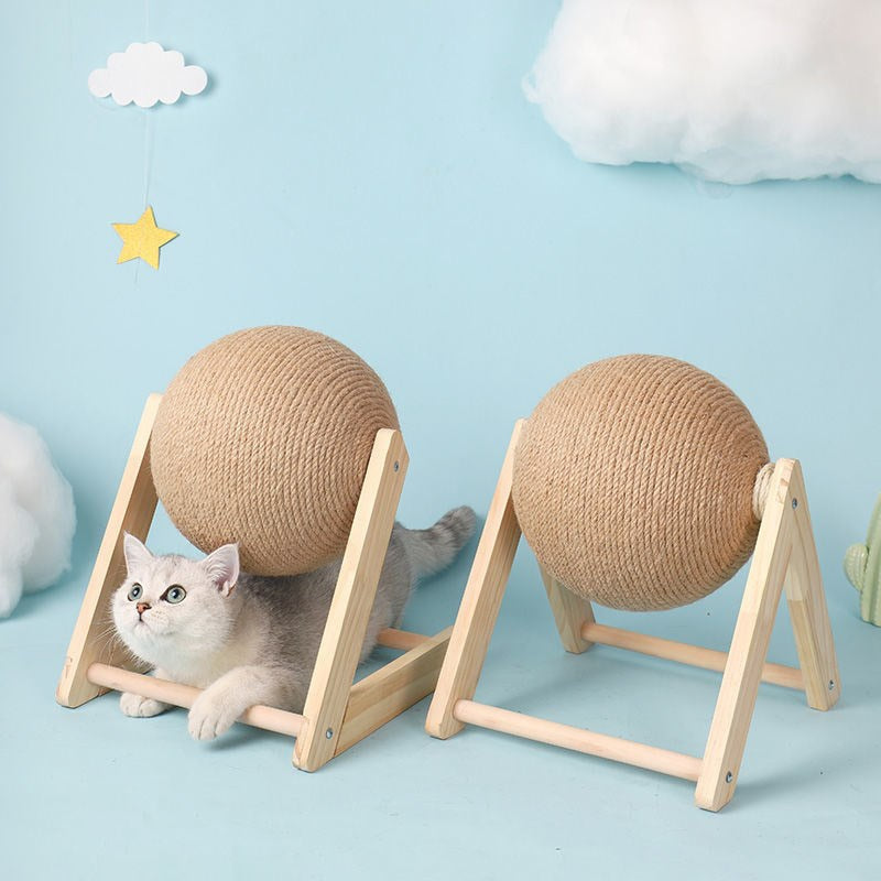 CleverCat Scratching Ball Toy