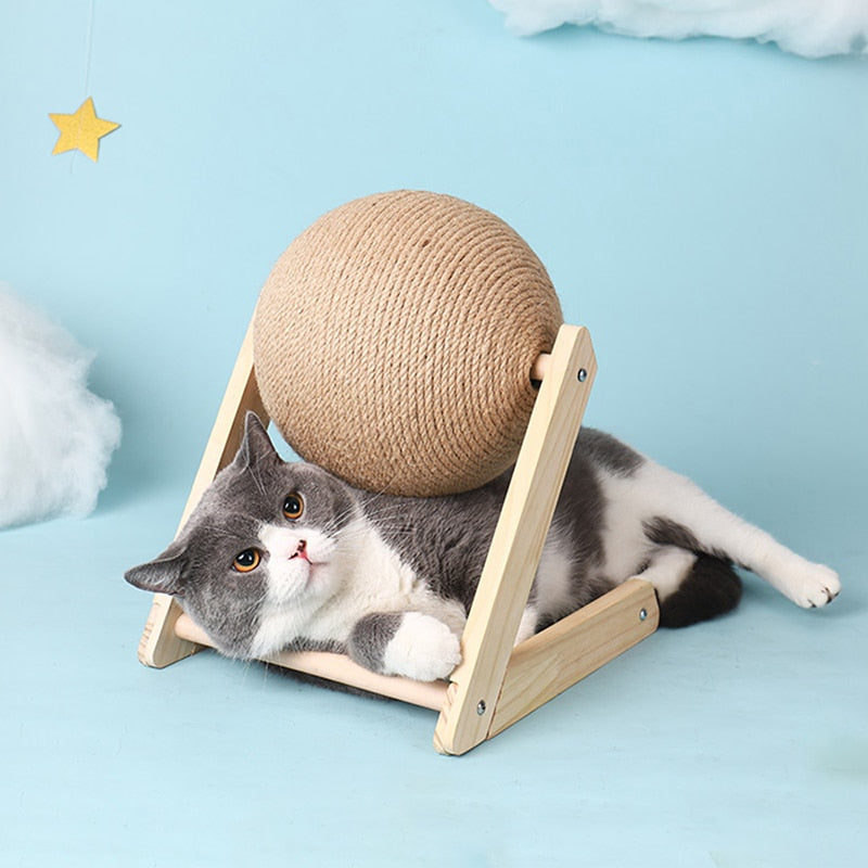 CleverCat Scratching Ball Toy